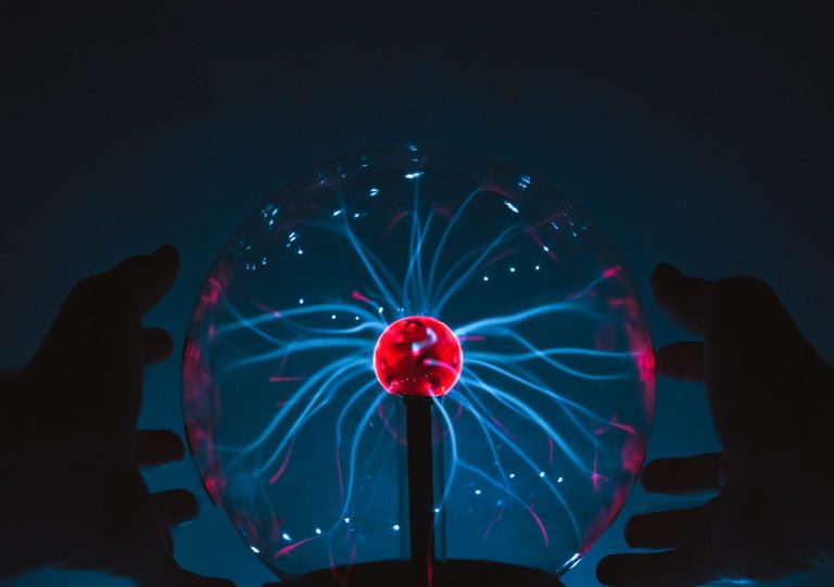 Fascinating Science Facts: The Weirdest and Most Proven Insights
